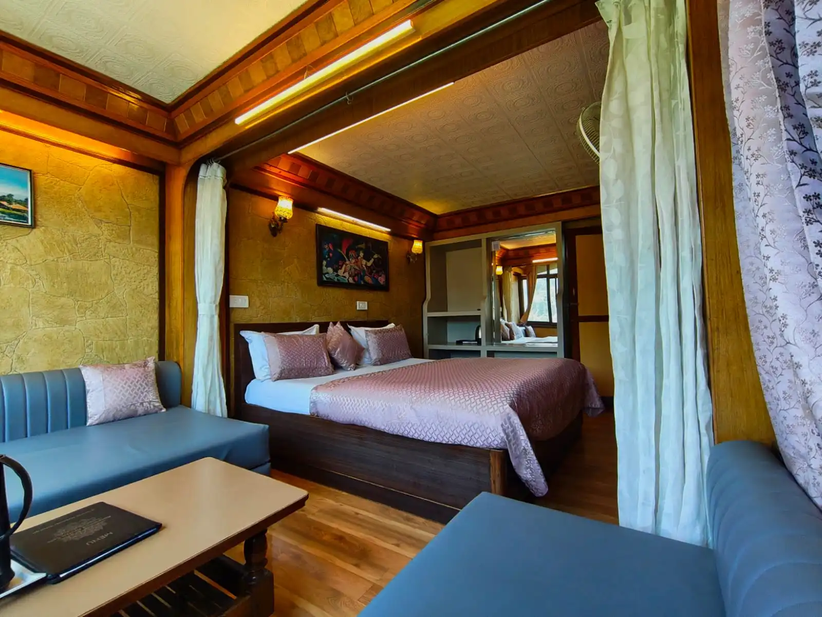 Perfect Second-Day Itinerary: Explore Nainital on Foot from Hotel Maharaja